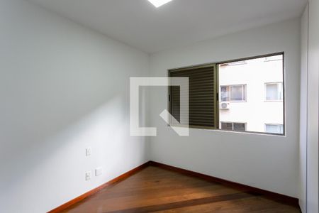 Apartamento para alugar com 154m², 4 quartos e 2 vagasQuarto 2