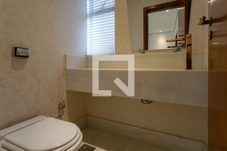 Lavabo de apartamento para alugar com 4 quartos, 154m² em Serra, Belo Horizonte
