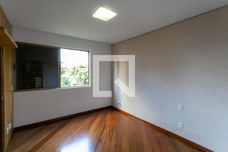 Apartamento para alugar com 154m², 4 quartos e 2 vagasQuarto 4 - Suíte