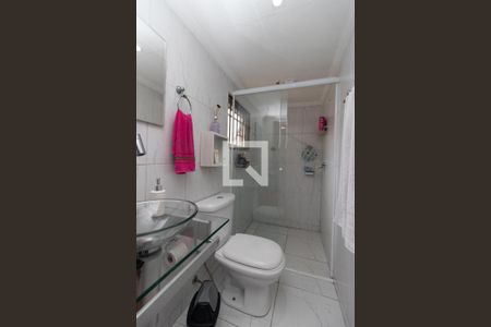 Casa à venda com 142m², 3 quartos e 1 vagaBanheiro - Casa 2