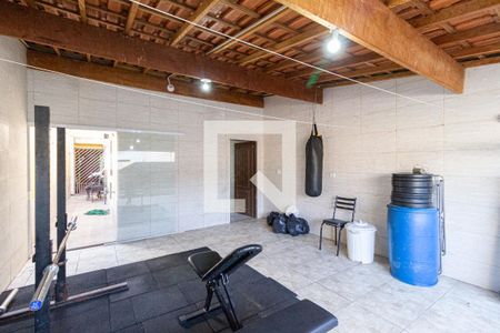 Casa à venda com 132m², 3 quartos e 1 vaga Casa à venda com 132m², 3 quartos e 1 vagaQuintal