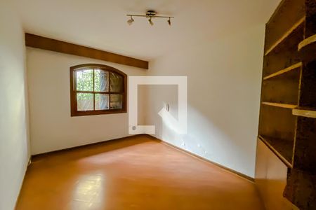 Casa à venda com 267m², 3 quartos e 4 vagas Casa à venda com 267m², 3 quartos e 4 vagasQuarto 2