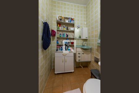 Casa à venda com 70m², 2 quartos e 2 vagas Casa à venda com 70m², 2 quartos e 2 vagasBanheiro