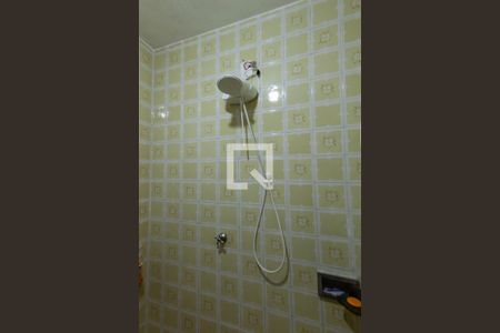 Casa à venda com 70m², 2 quartos e 2 vagas Casa à venda com 70m², 2 quartos e 2 vagasBanheiro