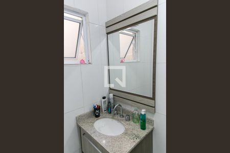 Casa de condomínio à venda com 97m², 2 quartos e 1 vagaBanheiro da Suíte 2