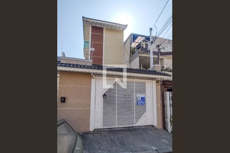 Casa de condomínio à venda com 97m², 2 quartos e 1 vagaFachada