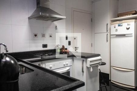 Apartamento para alugar com 221m², 3 quartos e 2 vagasCozinha