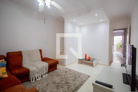 Sala de casa de condomínio para alugar com 3 quartos, 130m² em Vila Clara, São Paulo