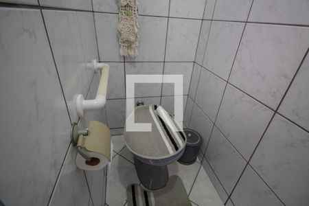 Casa de condomínio à venda com 130m², 3 quartos e 1 vagaBanheiro de Serviço