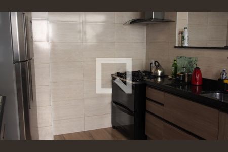 Cozinha e Área de Serviço de casa para alugar com 3 quartos, 210m² em Jardim do Lago, Jundiaí