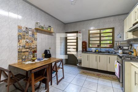 Casa à venda com 120m², 2 quartos e 1 vaga Casa à venda com 120m², 2 quartos e 1 vagaCozinha