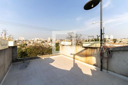 Casa à venda com 120m², 2 quartos e 1 vaga Casa à venda com 120m², 2 quartos e 1 vagaTerraço