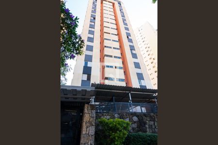 Apartamento à venda com 56m², 2 quartos e 1 vagaFachada