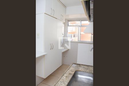 Apartamento à venda com 55m², 2 quartos e 1 vagaCozinha