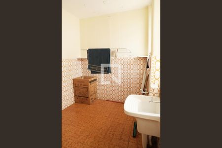 Apartamento à venda com 70m², 3 quartos e sem vagaÁrea de Serviço