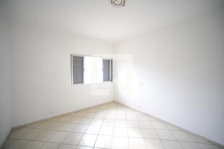 Casa à venda com 240m², 3 quartos e 3 vagasQuarto 2