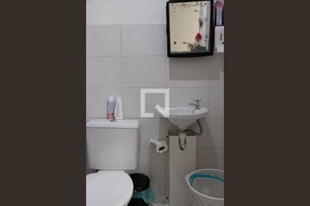 Banheiro  de apartamento à venda com 2 quartos, 54m² em Vargem Pequena, Rio de Janeiro