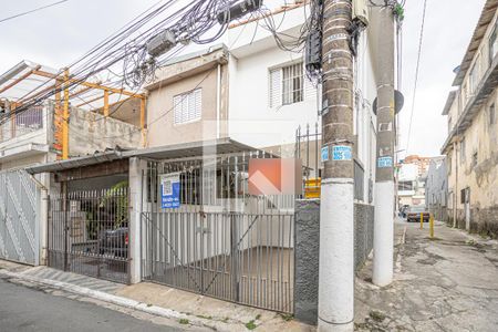 Casa para alugar com 104m², 2 quartos e 1 vagaFachada