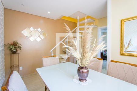 Sala de jantar de casa à venda com 3 quartos, 108m² em Vila Alzira, Santo André