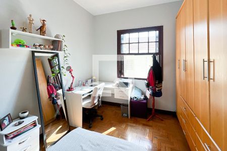 Casa à venda com 220m², 4 quartos e 6 vagas Casa à venda com 220m², 4 quartos e 6 vagasquarto 3