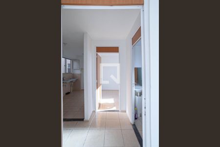 Corredor de apartamento para alugar com 2 quartos, 44m² em Bonsucesso, Vespasiano