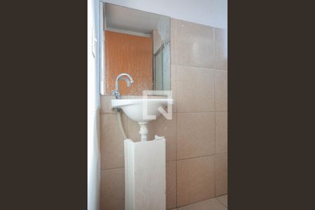 Apartamento para alugar com 44m², 2 quartos e 1 vaga Apartamento para alugar com 44m², 2 quartos e 1 vagaBanheiro social
