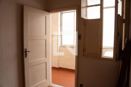 Apartamento à venda com 130m², 3 quartos e sem vagaDependência