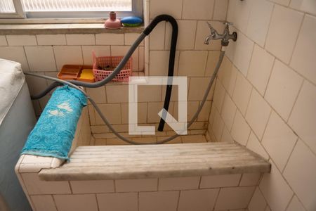 Apartamento à venda com 130m², 3 quartos e sem vagaÁrea de Serviço