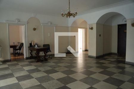 Apartamento à venda com 130m², 3 quartos e sem vagaÁrea comum