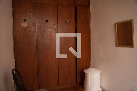 Apartamento à venda com 130m², 3 quartos e sem vagaDependência