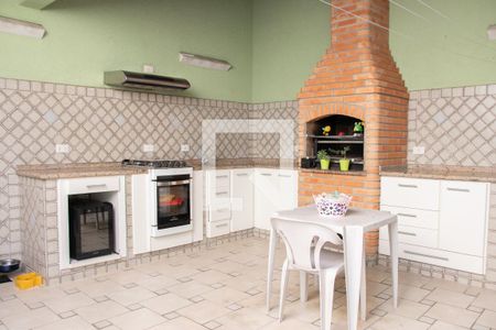 Casa à venda com 200m², 3 quartos e 4 vagas Casa à venda com 200m², 3 quartos e 4 vagasÁrea de Serviço e Churrasqueira