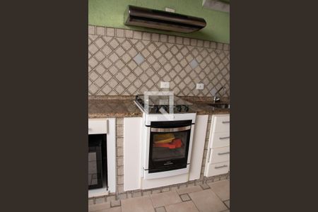 Casa à venda com 200m², 3 quartos e 4 vagas Casa à venda com 200m², 3 quartos e 4 vagasÁrea de Serviço e Churrasqueira