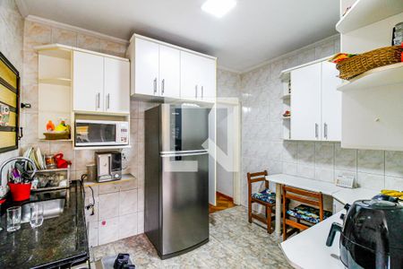 Casa à venda com 150m², 3 quartos e 2 vagas Casa à venda com 150m², 3 quartos e 2 vagasCozinha