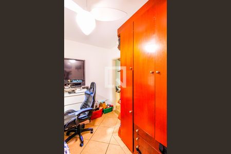 Casa à venda com 150m², 3 quartos e 2 vagas Casa à venda com 150m², 3 quartos e 2 vagasQuarto 1