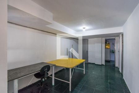 Apartamento para alugar com 50m², 2 quartos e sem vaga Apartamento para alugar com 50m², 2 quartos e sem vagaÁrea comum - Salão de festas