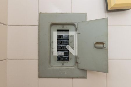 Apartamento para alugar com 50m², 2 quartos e sem vaga Apartamento para alugar com 50m², 2 quartos e sem vagaCozinha - Quadro de luz