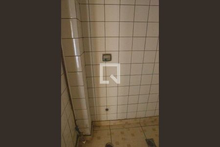 Apartamento para alugar com 80m², 2 quartos e sem vaga Apartamento para alugar com 80m², 2 quartos e sem vagaBanheiro