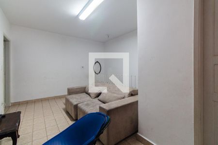 Casa à venda com 180m², 3 quartos e 4 vagasSala - segundo andar