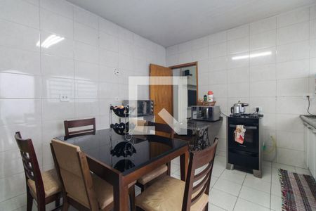 Casa à venda com 180m², 3 quartos e 4 vagasCozinha