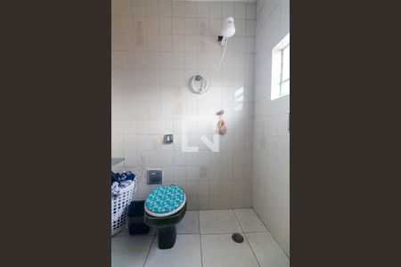 Casa à venda com 180m², 3 quartos e 4 vagasBanheiro 3