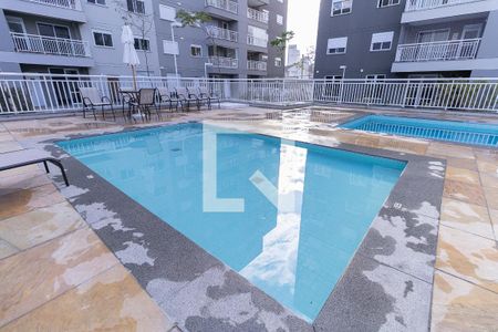 Apartamento à venda com 61m², 2 quartos e 1 vagaPiscina 2