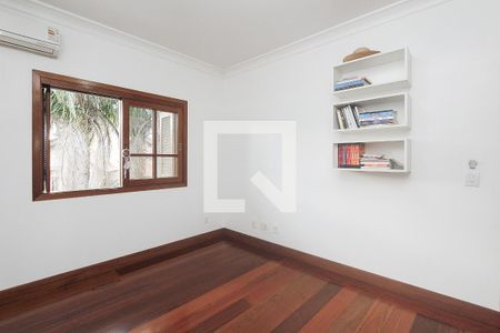 Casa à venda com 333m², 4 quartos e 5 vagasQuarto 2