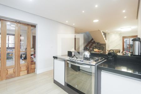 Casa à venda com 333m², 4 quartos e 5 vagasCozinha