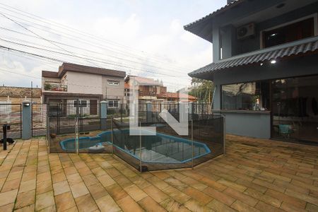 Casa à venda com 333m², 4 quartos e 5 vagasPatio