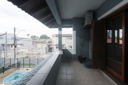 Casa à venda com 333m², 4 quartos e 5 vagasVaranda suite 2