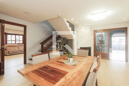 Casa à venda com 333m², 4 quartos e 5 vagasCozinha