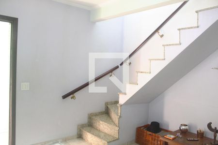 Sala de casa à venda com 4 quartos, 280m² em Vila Santa Terezinha (zona Norte), São Paulo