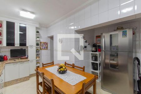 Casa à venda com 90m², 3 quartos e 2 vagasCozinha