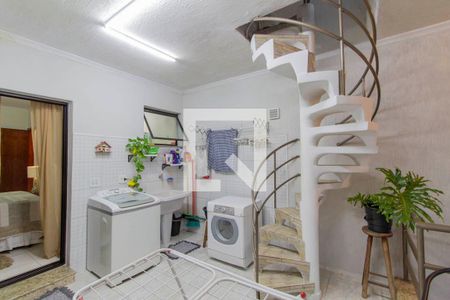 Casa à venda com 90m², 3 quartos e 2 vagasÁrea de Serviço