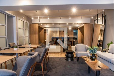 Studio à venda com 31m², 1 quarto e sem vaga Studio à venda com 31m², 1 quarto e sem vagaÁrea comum - Salão de festas